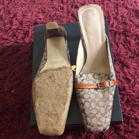 COACH SLIDES - Picture 3 of 7